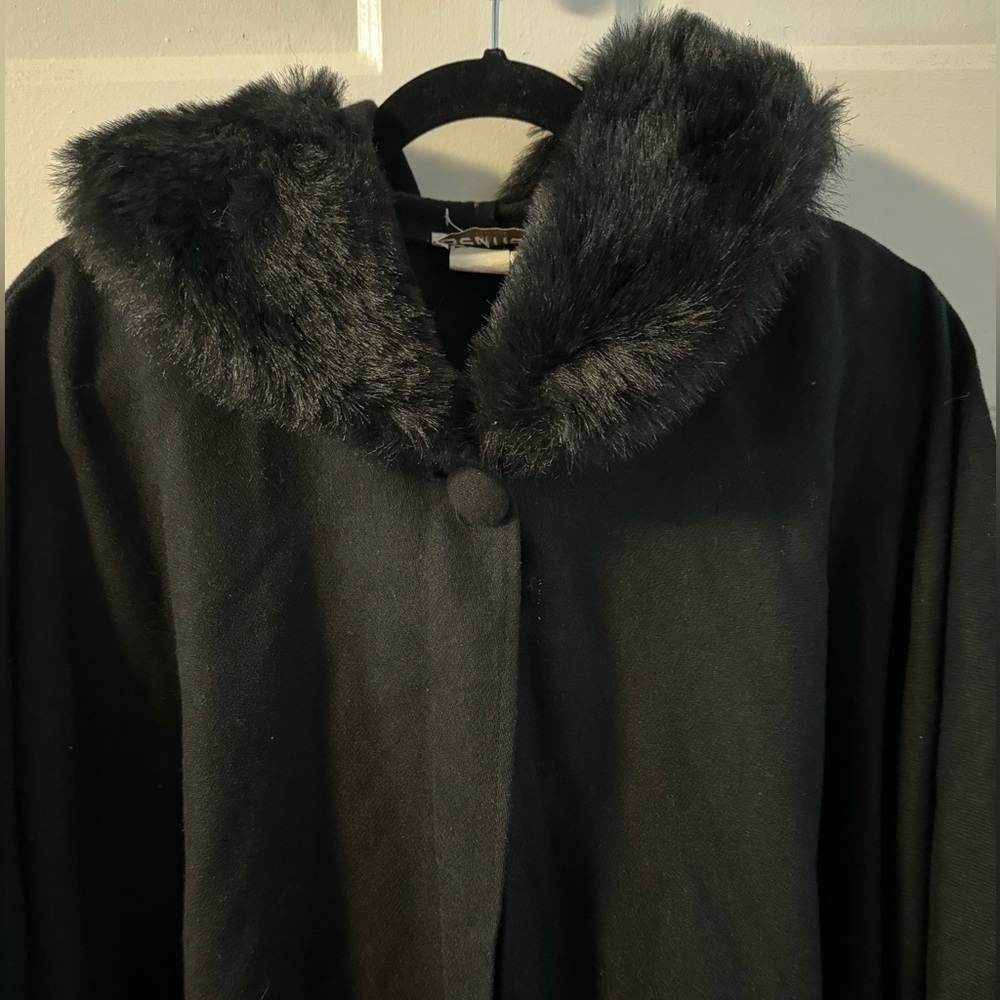 VTG Fur Hooded Wool Elegant Cape Coat Free Size Long Made in USA Union Tag Black - Picture 2 of 11